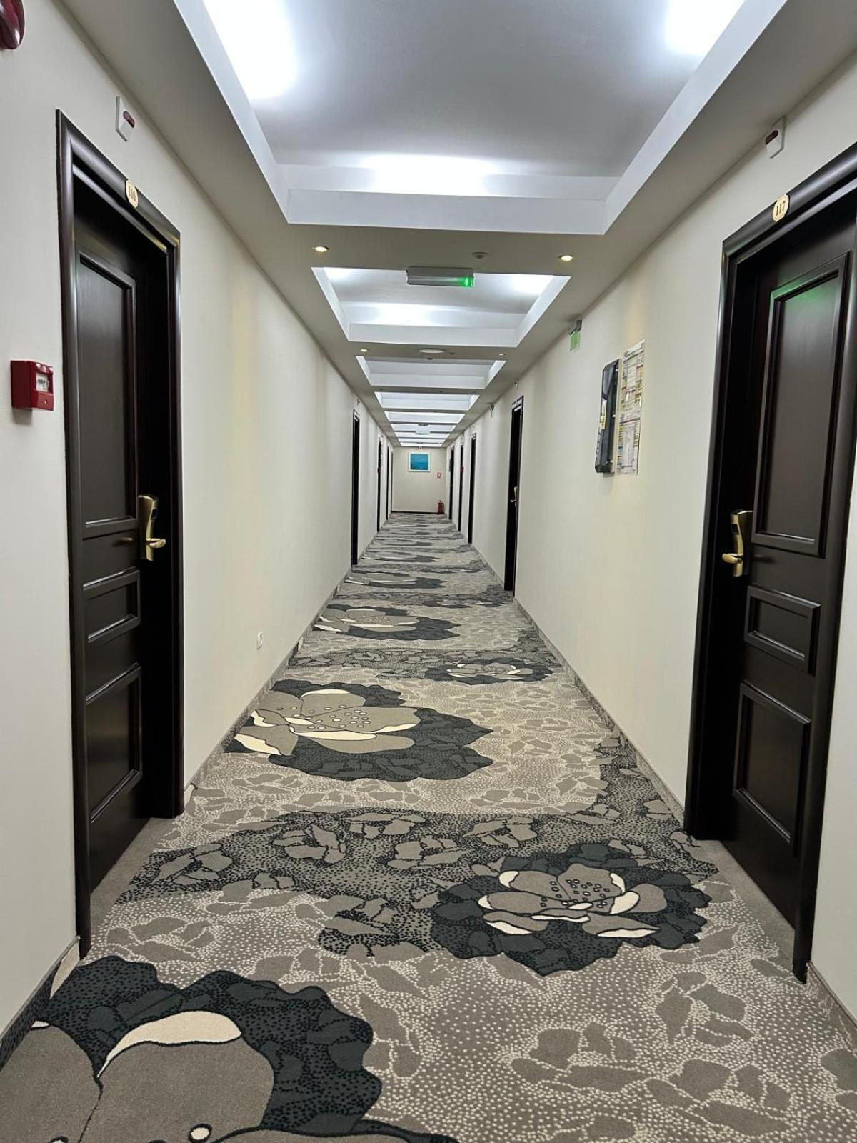 Hotel Bistrita Bacau Exterior photo
