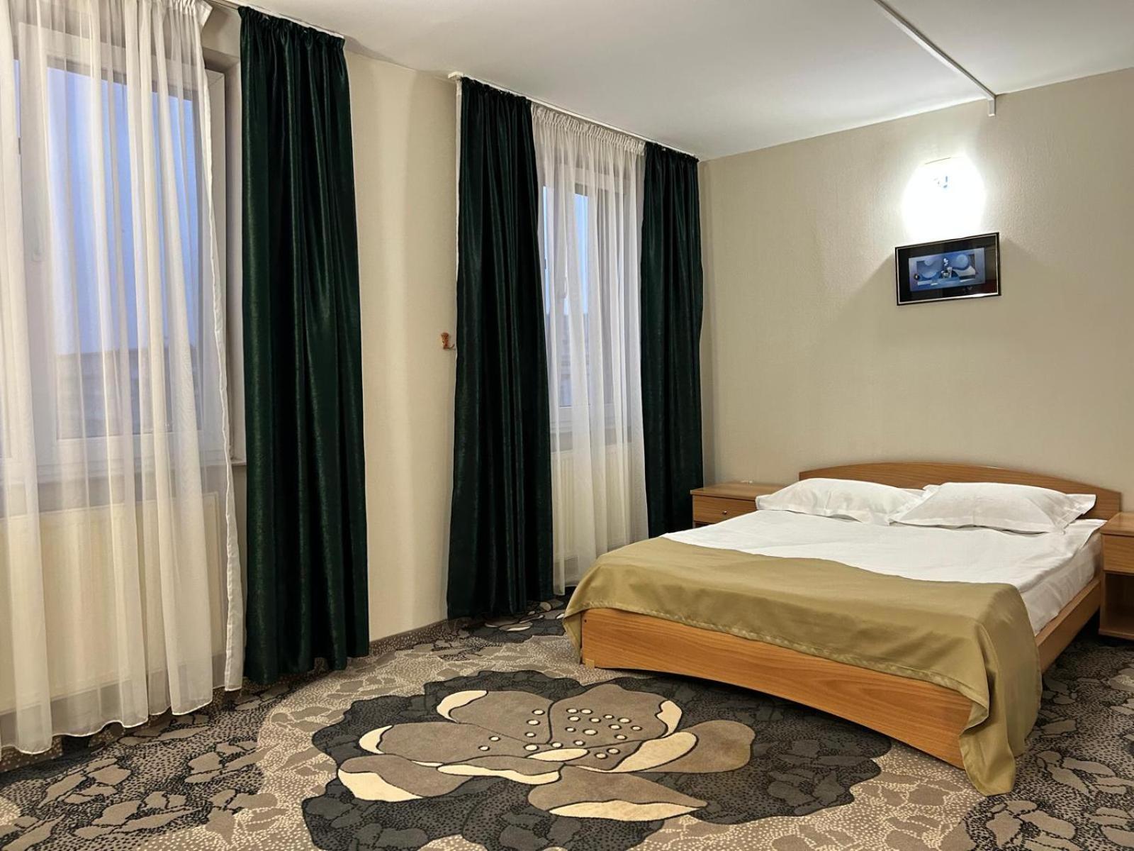 Hotel Bistrita Bacau Exterior photo
